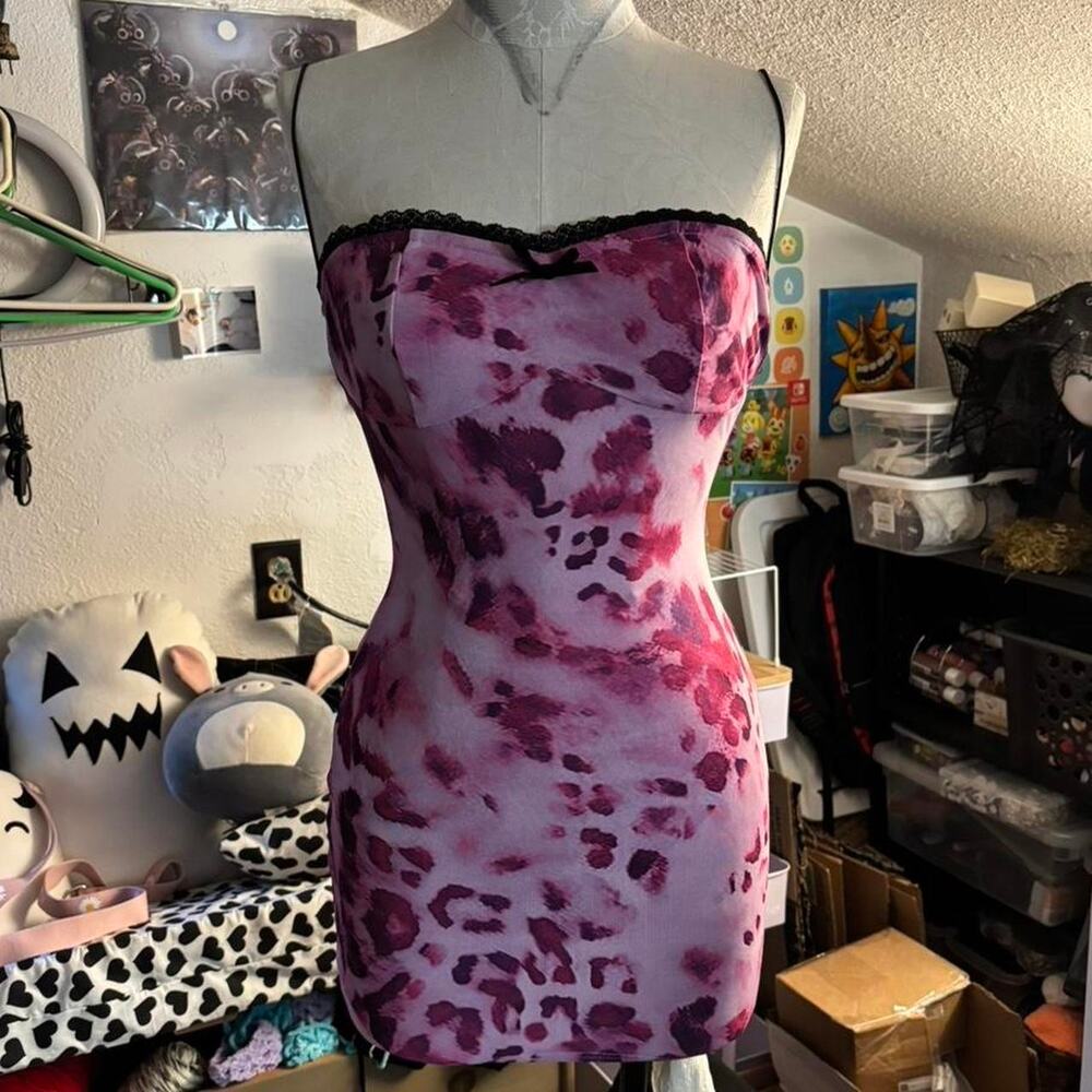 New pink mini bodycon dress